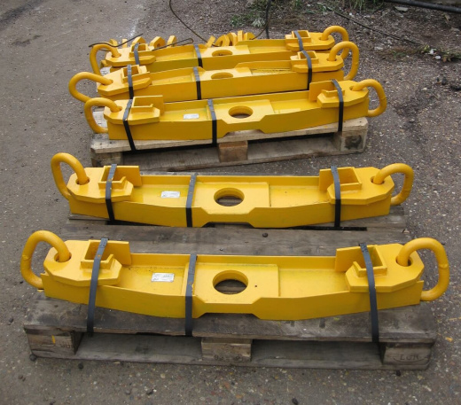 Траверса для подъема кабельных барабанов